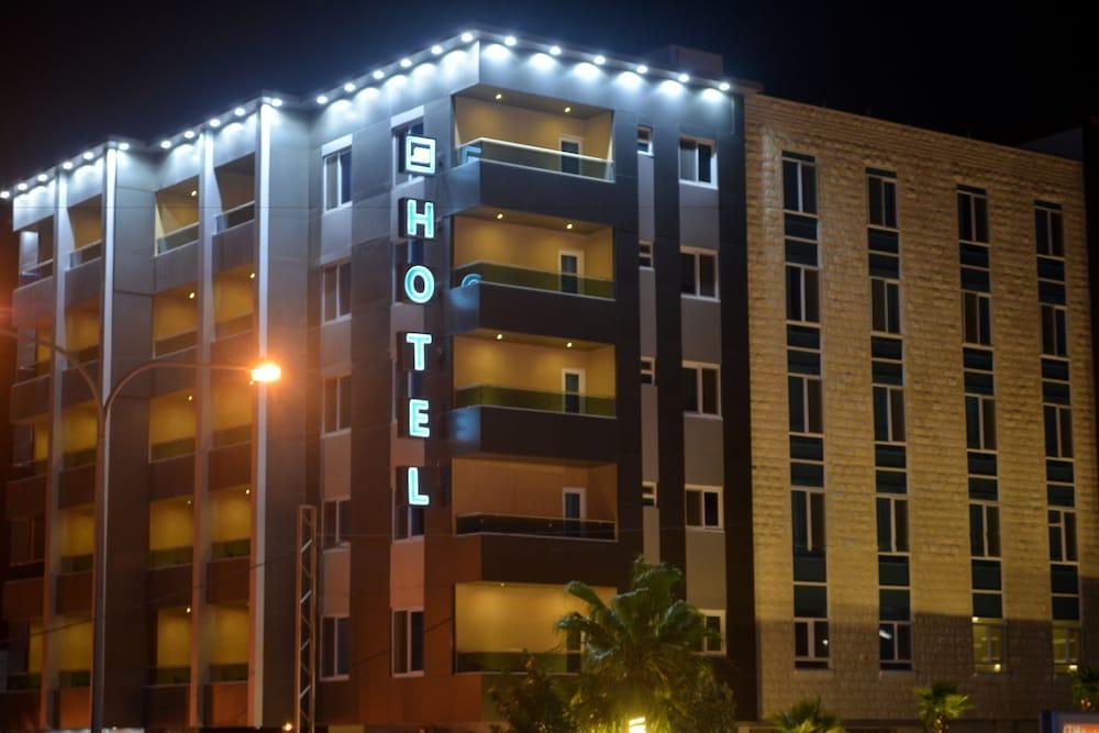 Tilal Almadina Hotel y Suites Amán Exterior foto